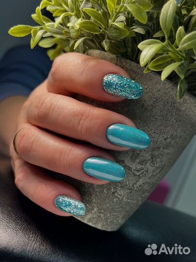 Маникюр наращивание укрепление с покрытием Ковров