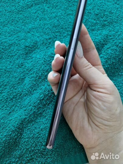 Samsung Galaxy S8, 4/64 ГБ