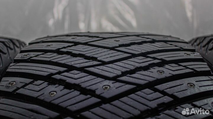 Goodyear UltraGrip Ice Arctic SUV 265/50 R19 110T