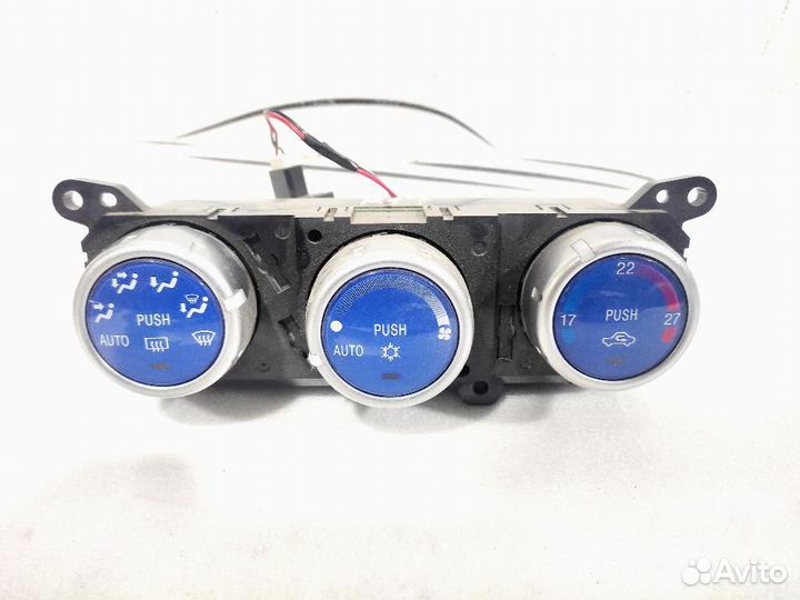 Блок управления печки (2006-2016) Mitsubishi L200