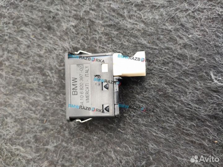 Разъем AUX / USB BMW X2 F39 2020 84106820397