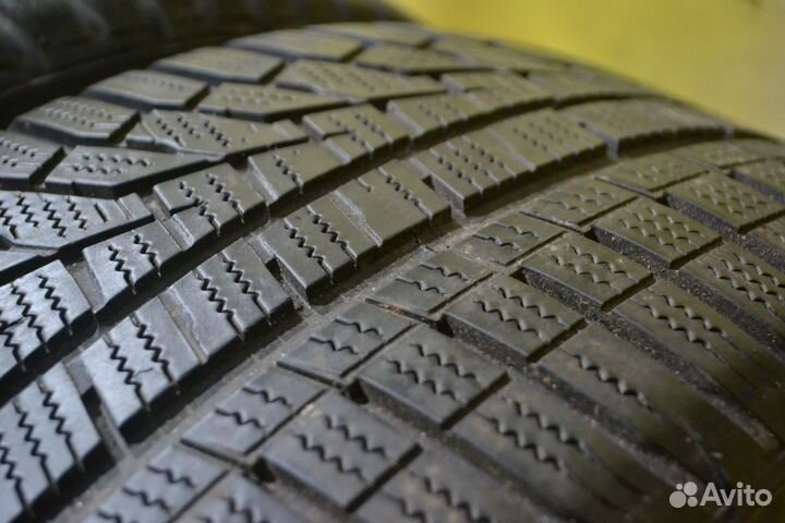 Hankook Winter I'Cept Evo2 W320 225/50 R17
