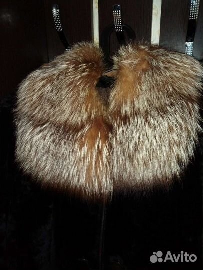 Шуба мутоновая с чернобуркой