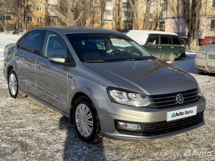 Volkswagen Polo 1.6 МТ, 2018, битый, 83 450 км