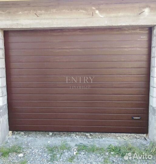 Ворота гаражные секционные