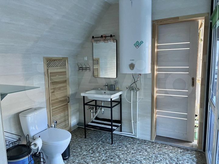 Комната 15 м², 2/2 эт.