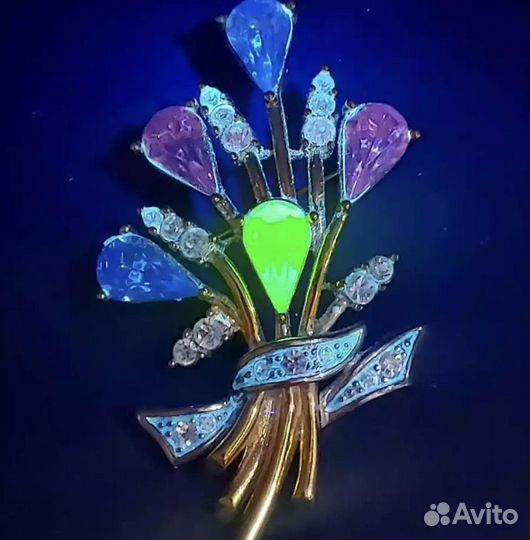 Брошь Alan Stewart