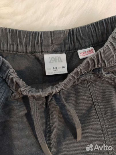 Брюки zara для мальчика 98 см