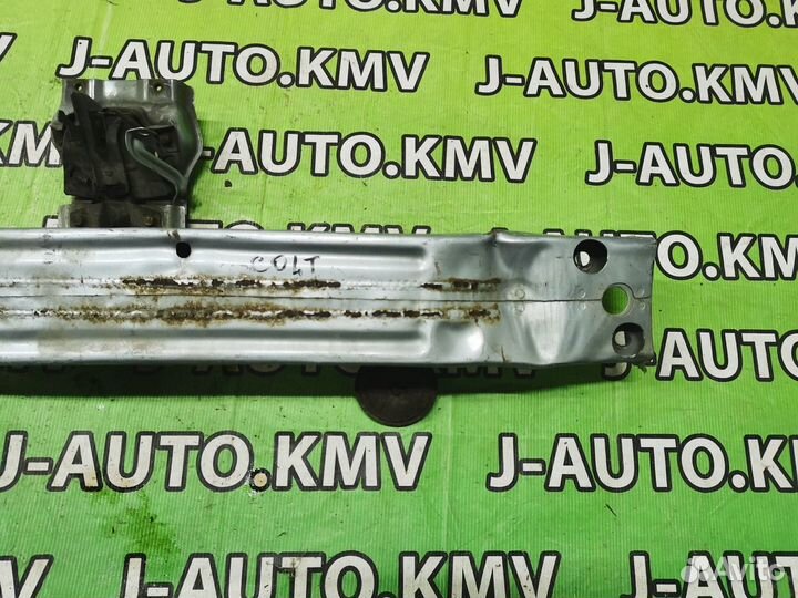 Усилитель переднего бампера Mitsubishi Colt
