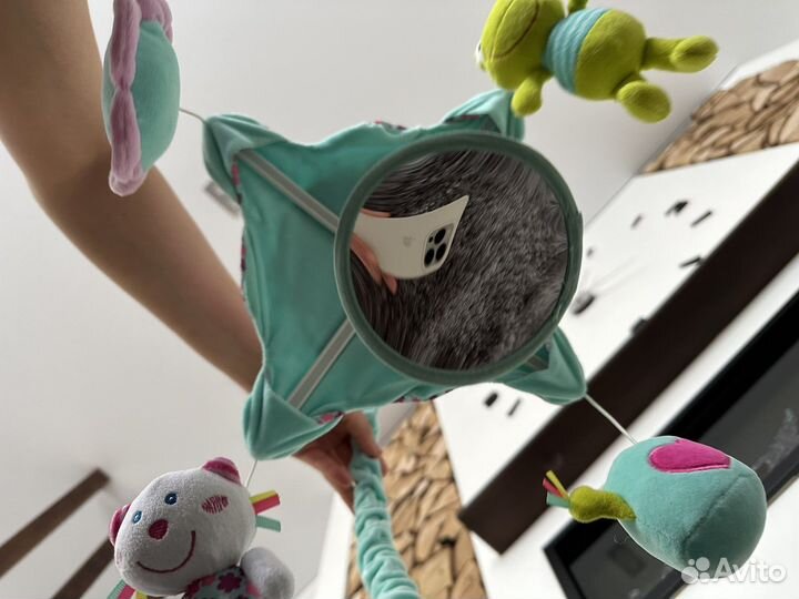 Детский мобиль в кроватку