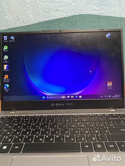 Продаю ноутбук Digma pro fortis