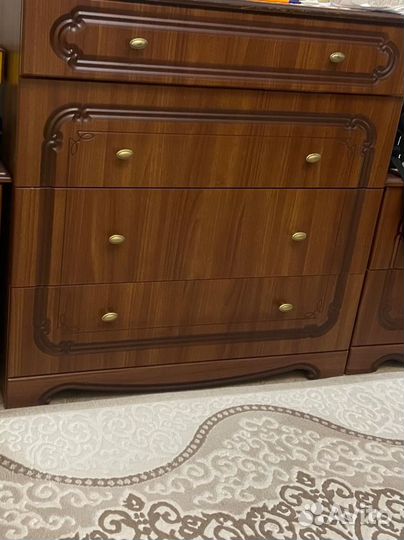 Спальный гарнитур