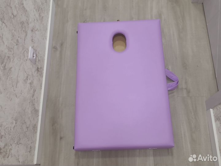 Массажный стол