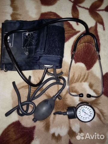 Тонометр на запчасти 3шт разные