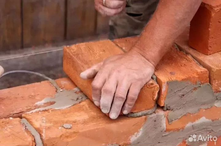 Кирпич полнотелый красный