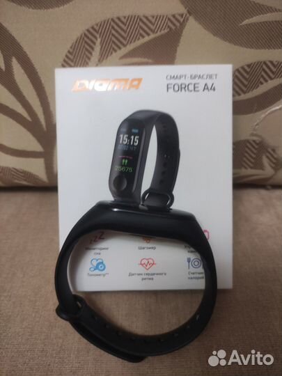 Cмарт-браслет Digma Force A4