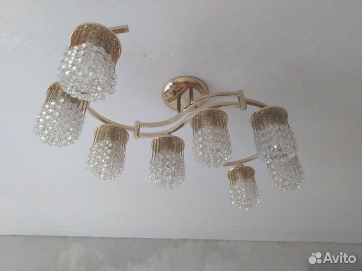 Люстра большая