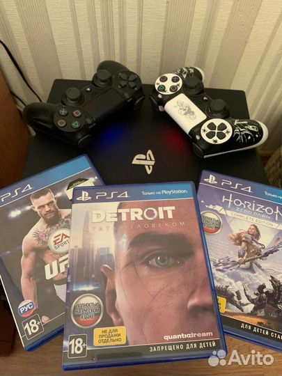 Sony playstation 4 PS4 pro 1tb 7208B