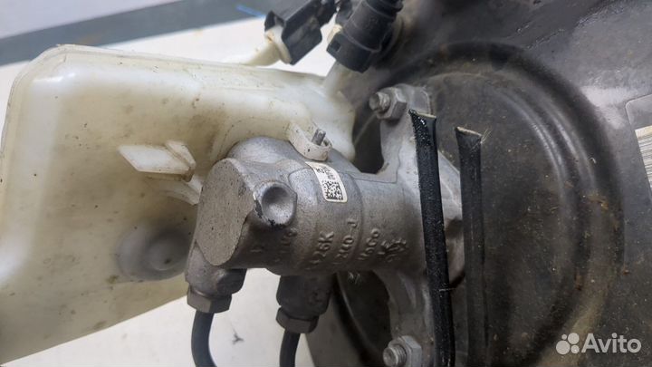 Цилиндр тормозной главный Ford Focus 3, 2016