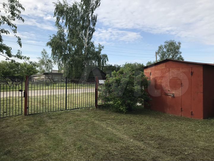 Дом 28,4 м² на участке 15 сот.