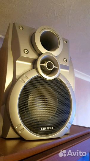 Музыкальный центр