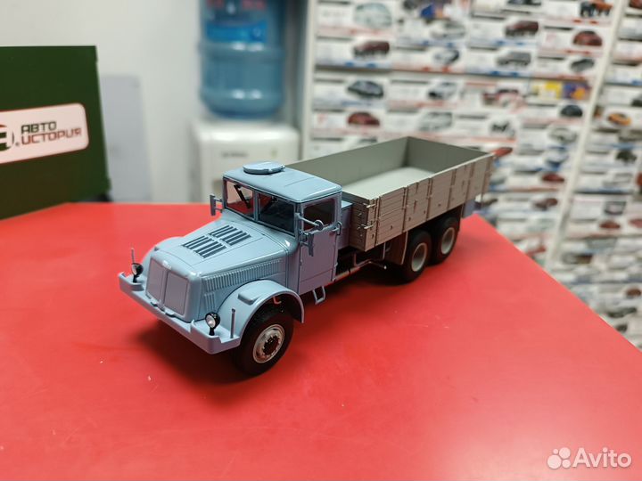 Tatra 111R бортовой 1:43 Автоистория
