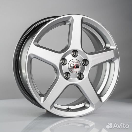 R16 5x100 6,5J ET38 D57,1 Alcasta M62 HS