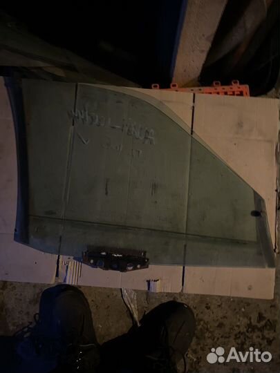 Стекло переднее левое audi 100 44 кузов