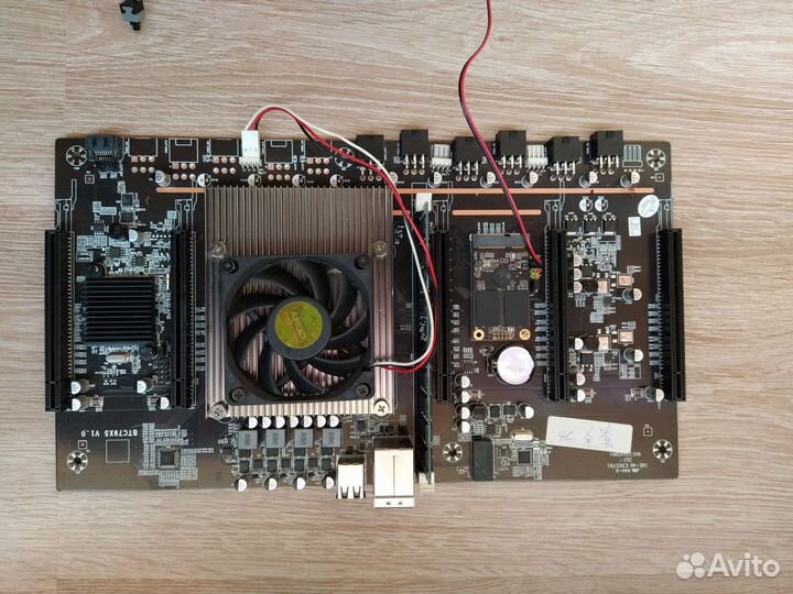 Материнская плата