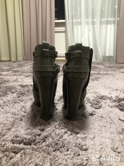 Ботильоны женские 36 р. кожа Италия