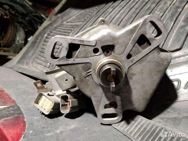 Трамблер распределитель зажигания honda accord 5