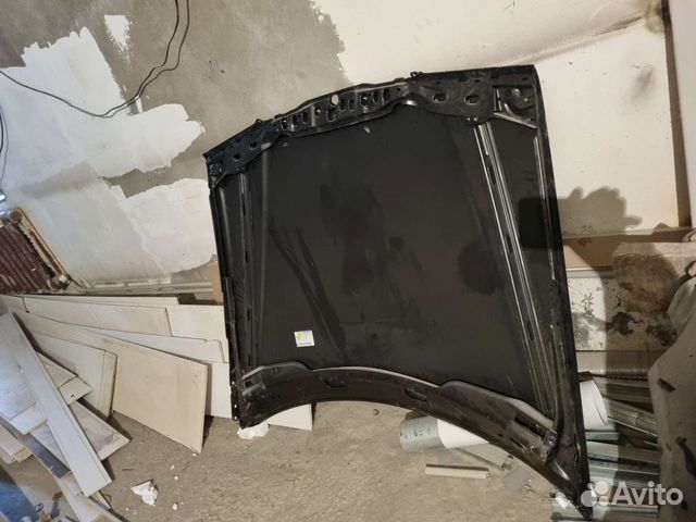 Капот на Е124 новый