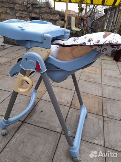 Стульчик для кормления