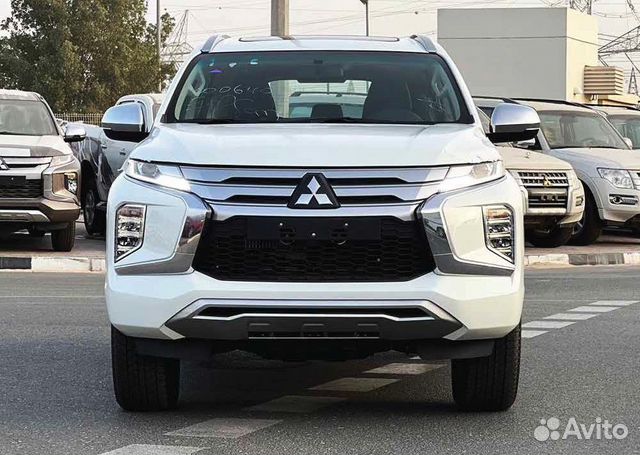 Mitsubishi Montero Sport 3.0 AT, 2022, 10 км