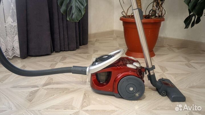 Пылесос Vitek