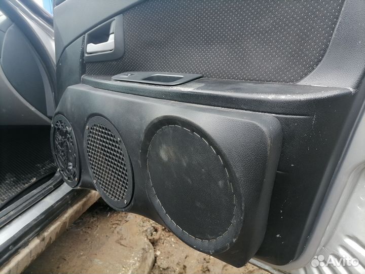 Дверные карты Приора 1 обмен