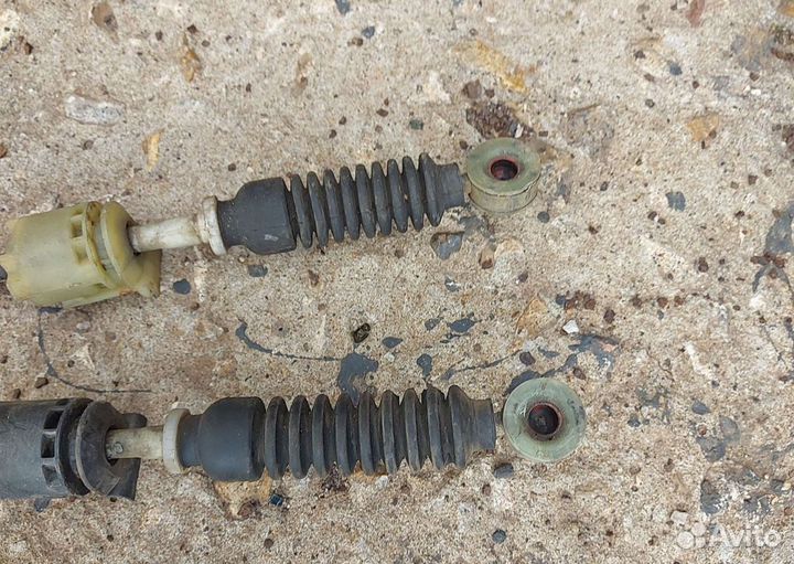 Троса переключения передач Мазда 3 bl