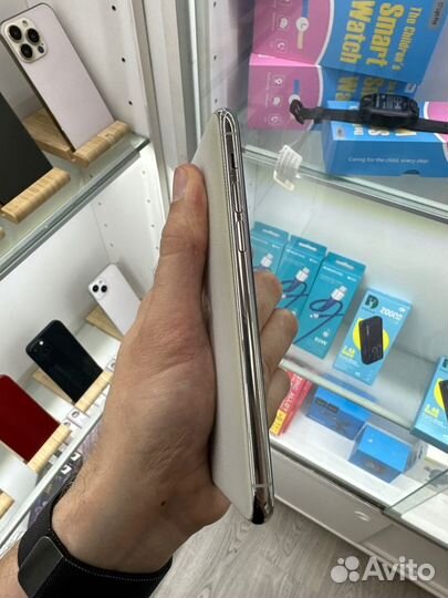 iPhone 11 Pro, 256 ГБ