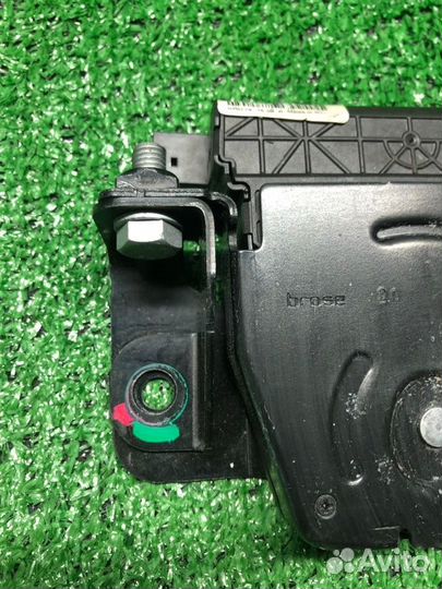 Замок багажника