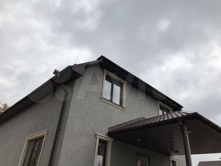 Дом 277 м² на участке 20 сот.