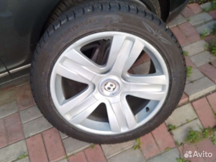 Колеса r19 на bentley Continental GT