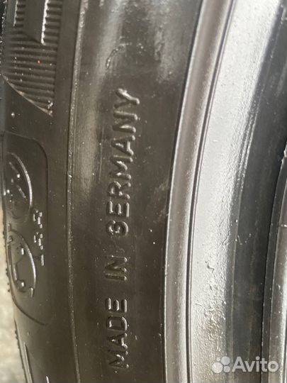 Goodyear EfficientGrip SUV 235/55 R19 105V