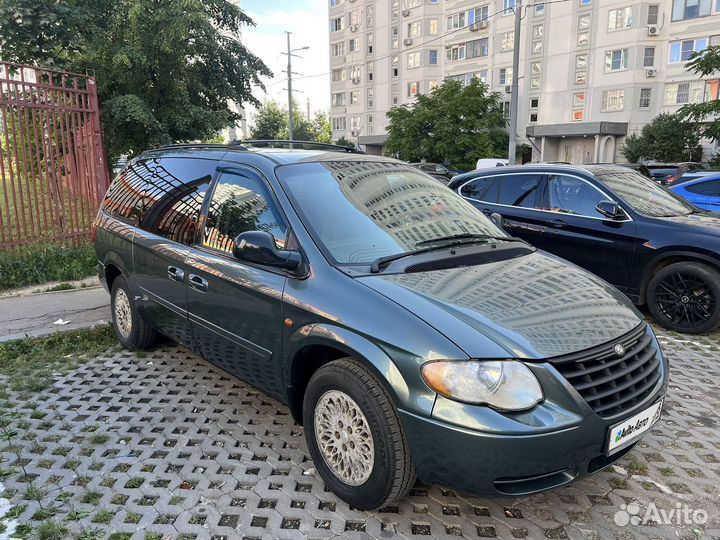 Chrysler Town & Country 3.3 AT, 2004, 256 000 км