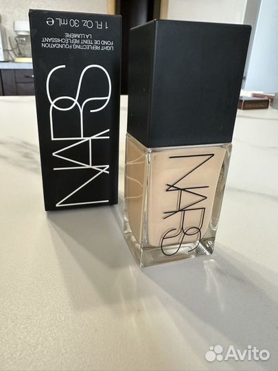 Nars Light reflecting foundation Тональный крем