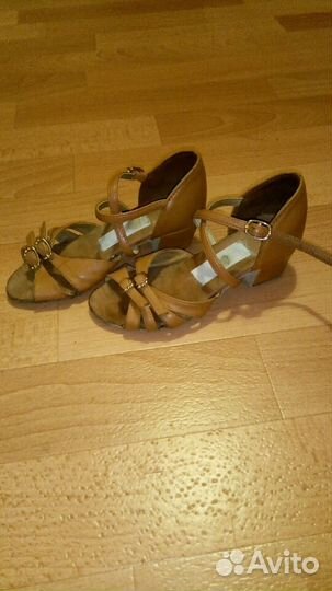 Туфли для танцев