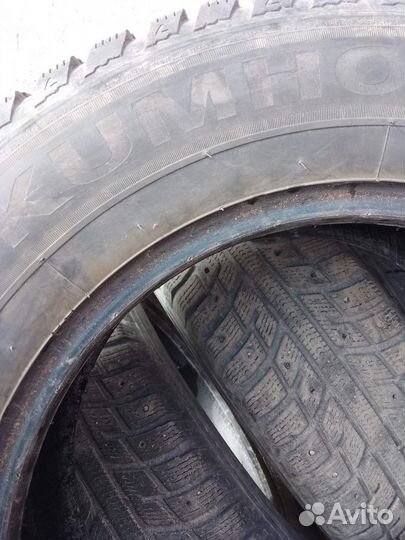 Kumho I'Zen KW22 215/65 R16 42