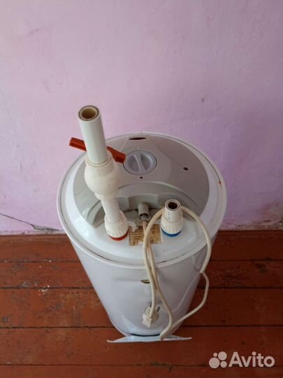 Электрический водонагреватель