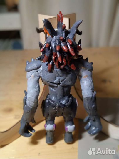 Мультяшная фигурка протогена