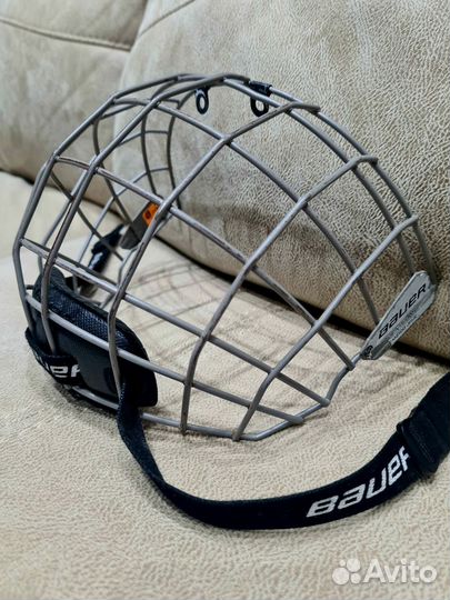 Хоккейная маска Bauer