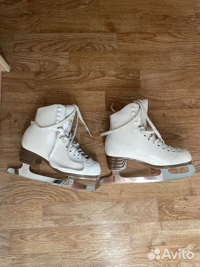 Коньки фигурные jackson artiste 4 (33 размер)